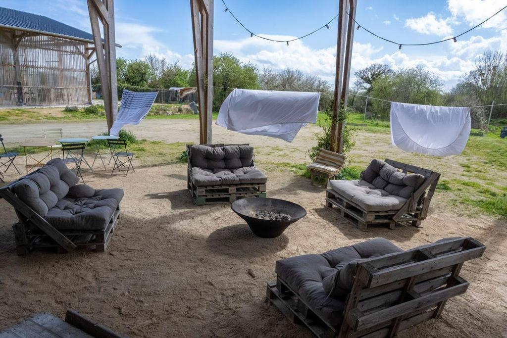 La Ferme Du Golf, Gite Atypique Et Artistique Lancieux Exterior photo